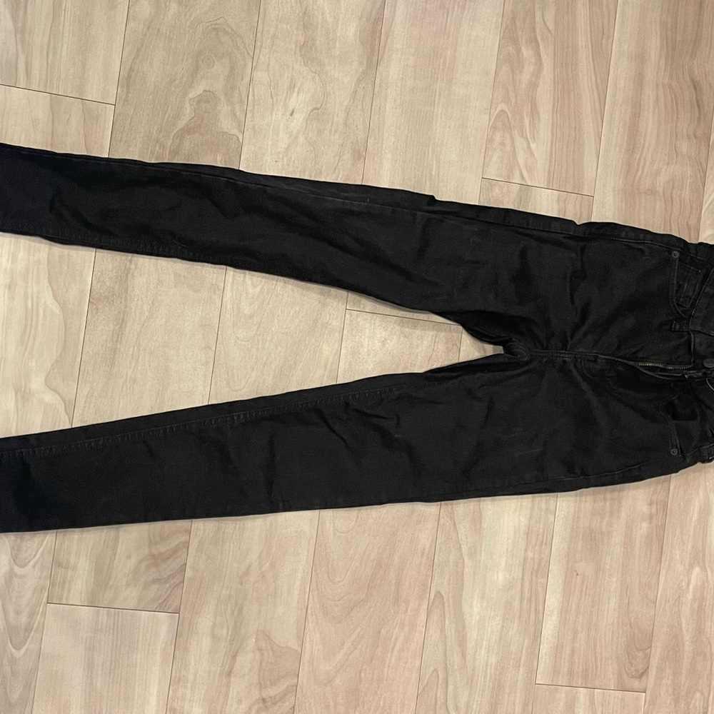 Black Highwaisted Jeans
